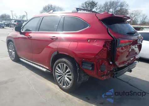 2021 Toyota Highlander Platinum z USA, uszkodzony, nr VIN 5TDFZRAH4MS077661